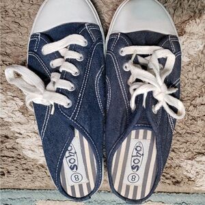 SoHo Like New Denim Sneakers
